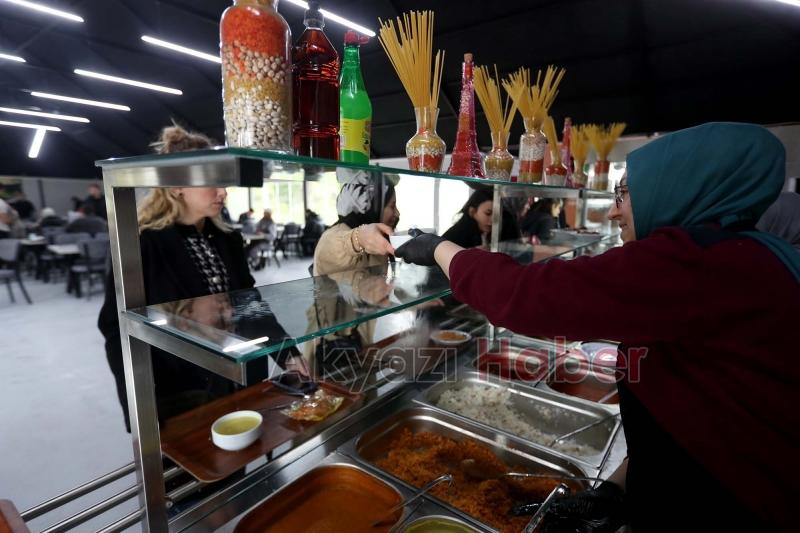 Kampüs Mutfağı ilk ayında 30 bin öğrenci tercih etti