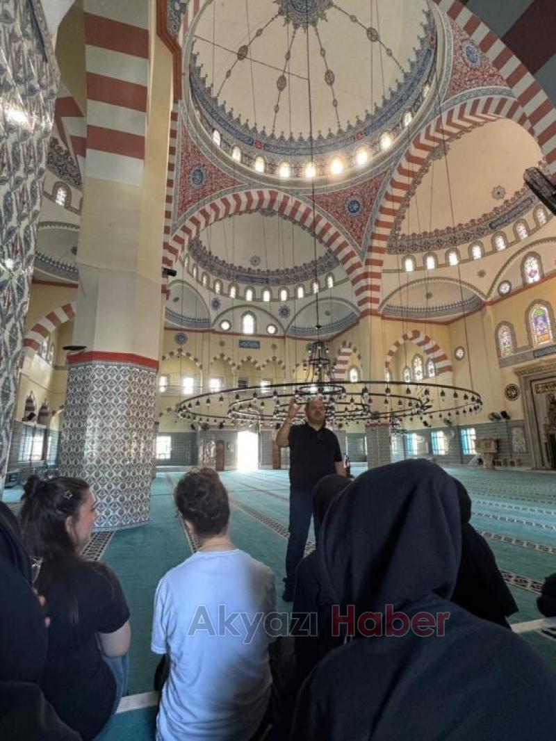 Eyyup Genç Fen Lisesi öğrencileri Akyazı'nın tarihini öğrendi