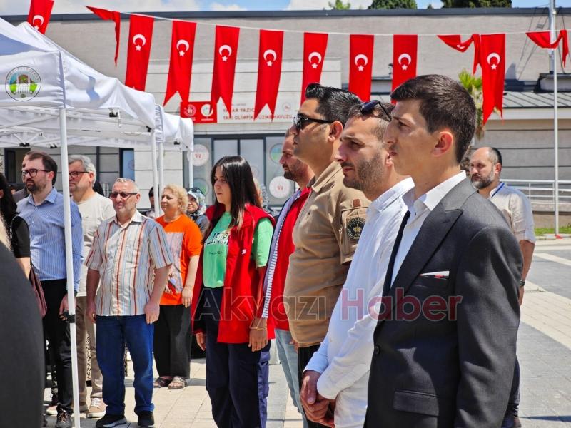 Kadın Gücü ve Sanatın Buluşması Akyazı HEM de Anlamlı Sergi