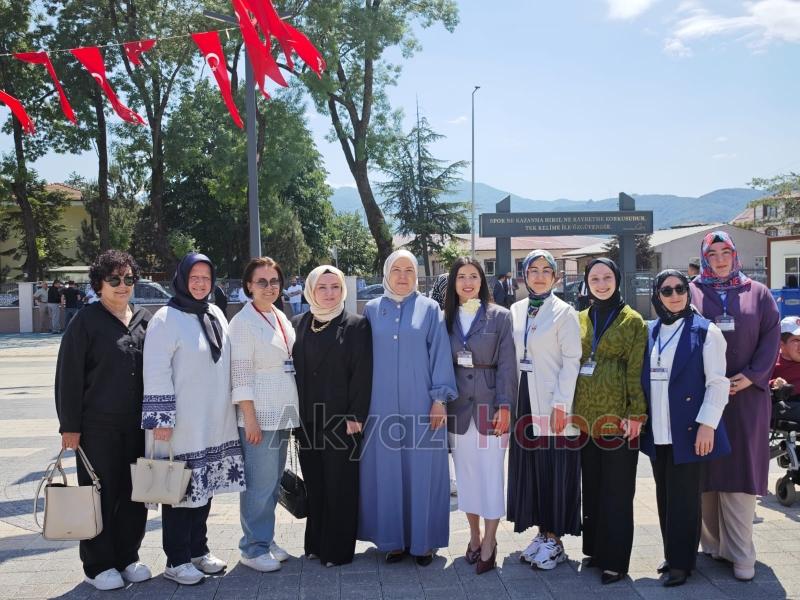 Kadın Gücü ve Sanatın Buluşması Akyazı HEM de Anlamlı Sergi