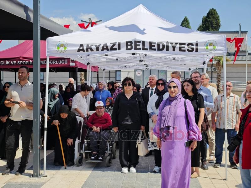 Kadın Gücü ve Sanatın Buluşması Akyazı HEM de Anlamlı Sergi