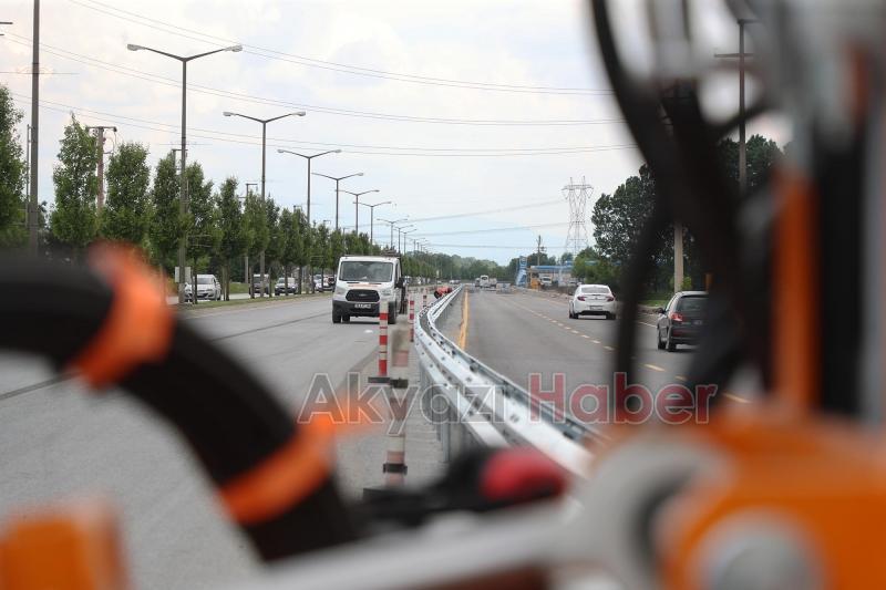 Sakarya da metrobüs hattında çalışmalar hızlandı