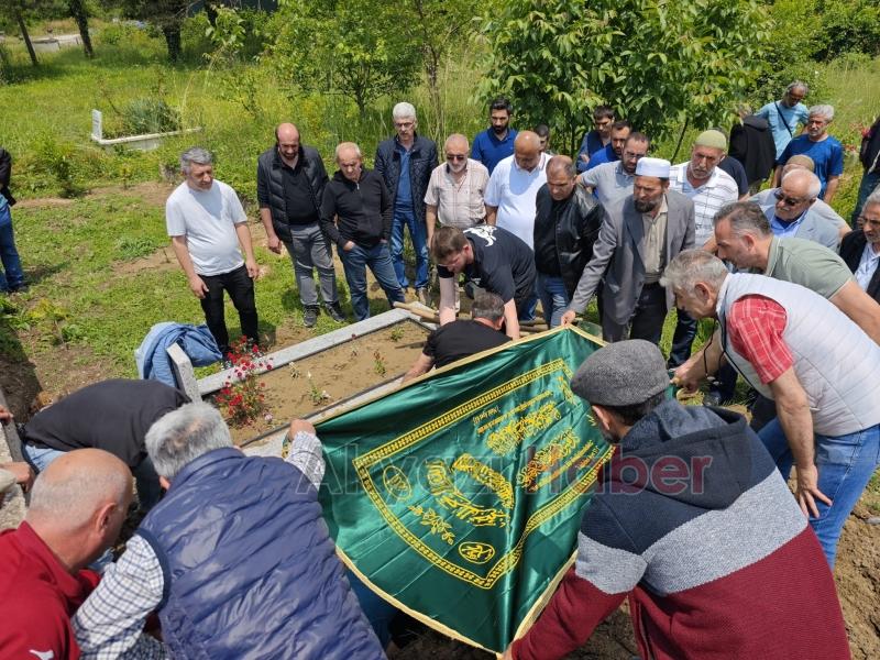 Sündüz Özmen defnedildi