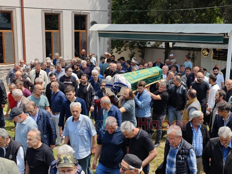 Sündüz Özmen defnedildi