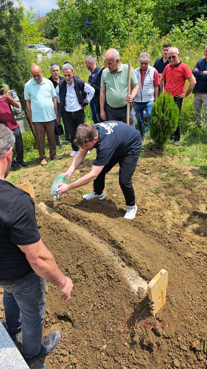 Sündüz Özmen defnedildi