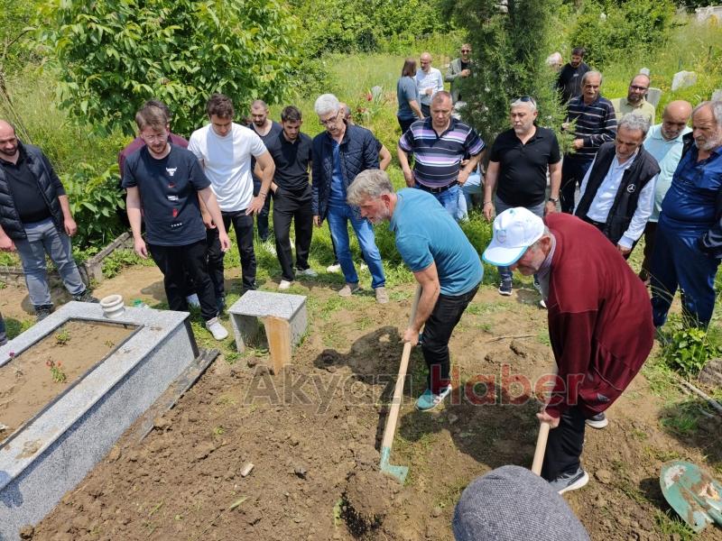 Sündüz Özmen defnedildi