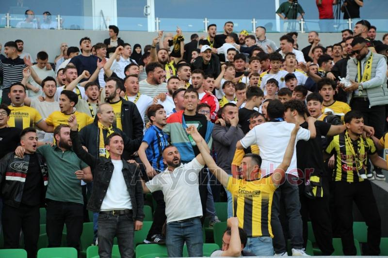 As Akyazıspor şampiyonluk maçını kaybetti