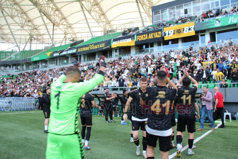 As Akyazıspor şampiyonluk maçını kaybetti