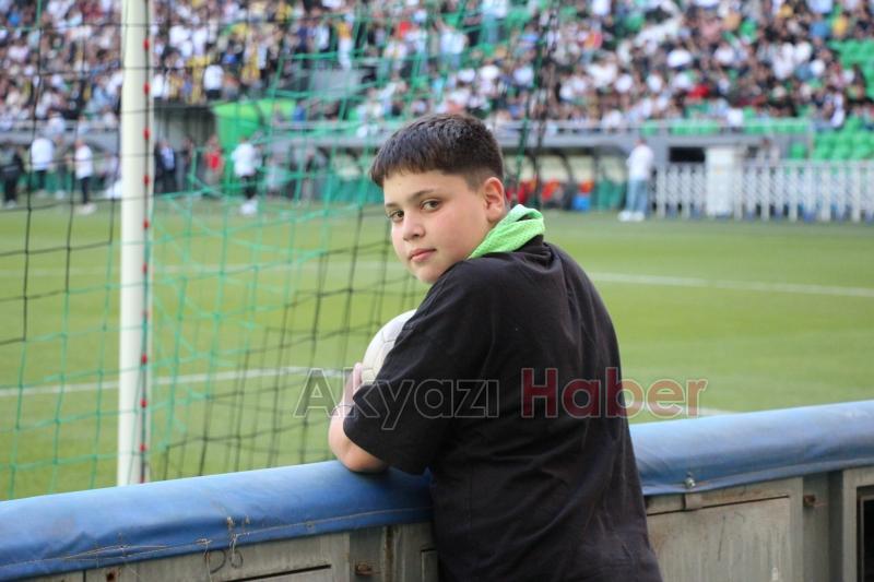 As Akyazıspor şampiyonluk maçını kaybetti