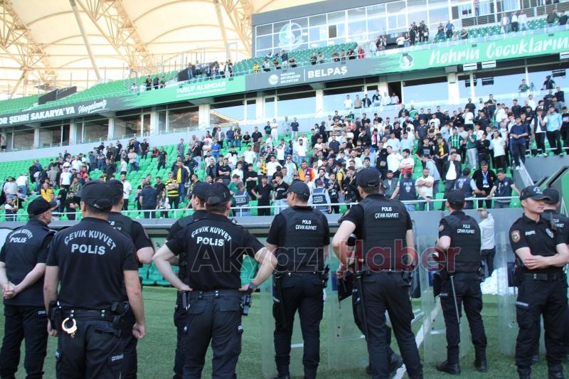 As Akyazıspor şampiyonluk maçını kaybetti