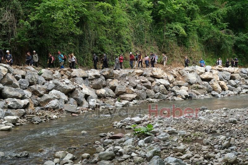 Doğa yürüyüşleri Maden deresi ile sürdü