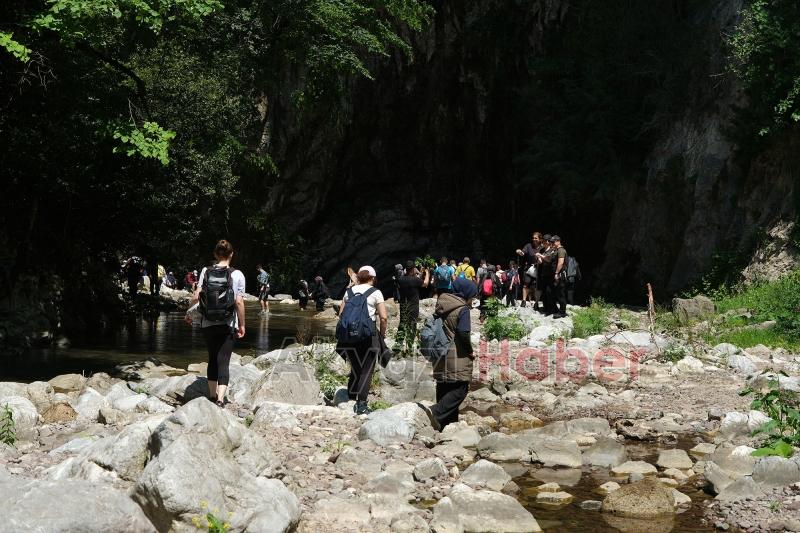 Doğa yürüyüşleri Maden deresi ile sürdü