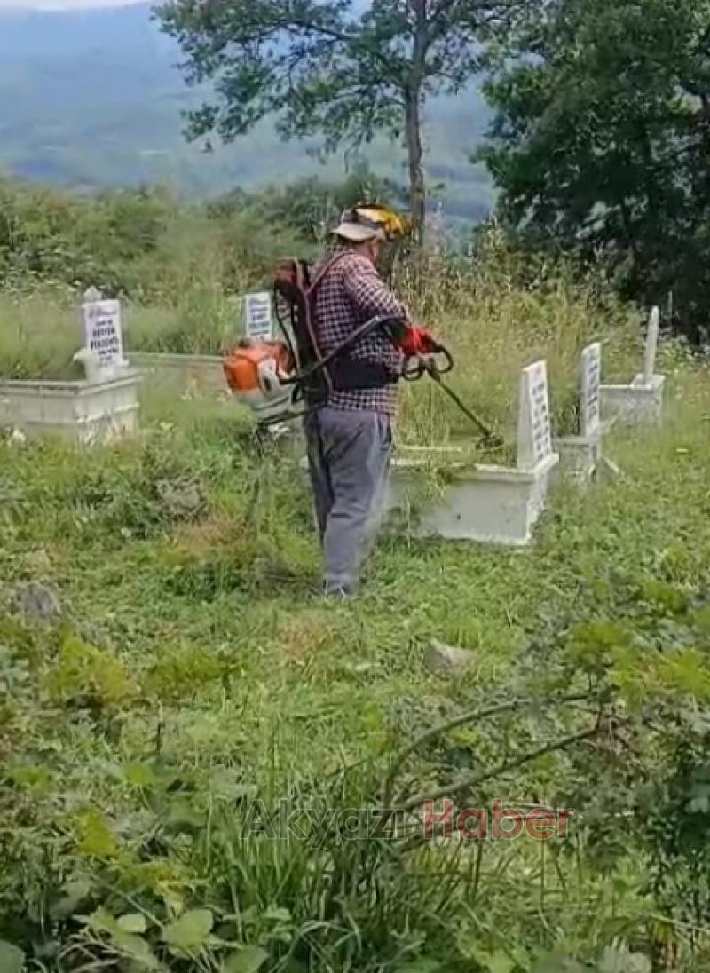 Dokurcun'da Gençlerin Anlamlı Bayram Hazırlığı: Kabir Ziyaretine Özen