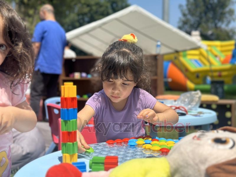Sakarya'da çocuklar oyuncak festivalinde buluştu