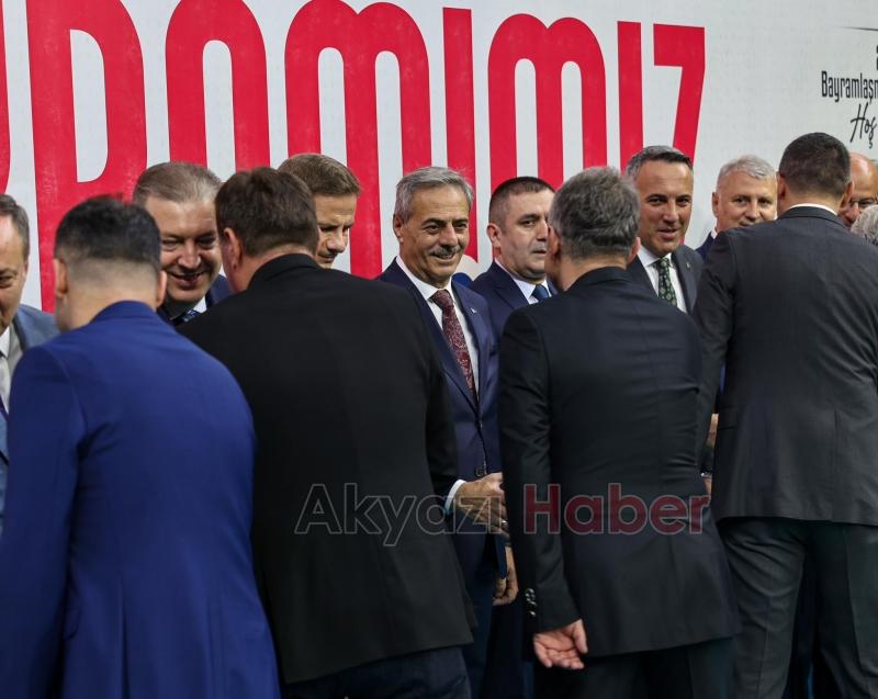 Sakarya'da şehir protokolü bayramlaştı