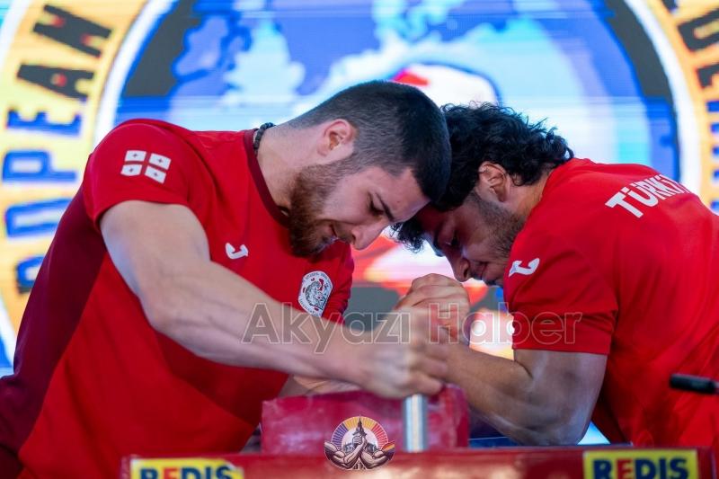 İsmail Bekaroğlu Avrupa Şampiyonu oldu