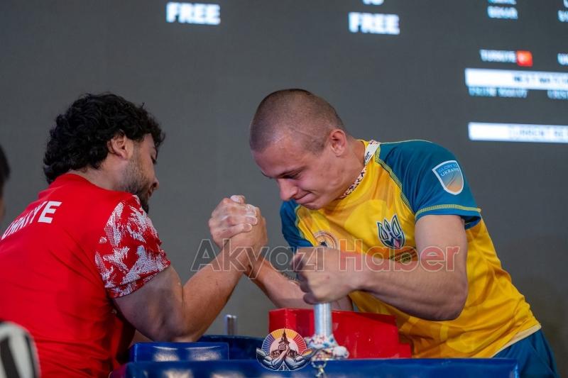 İsmail Bekaroğlu Avrupa Şampiyonu oldu