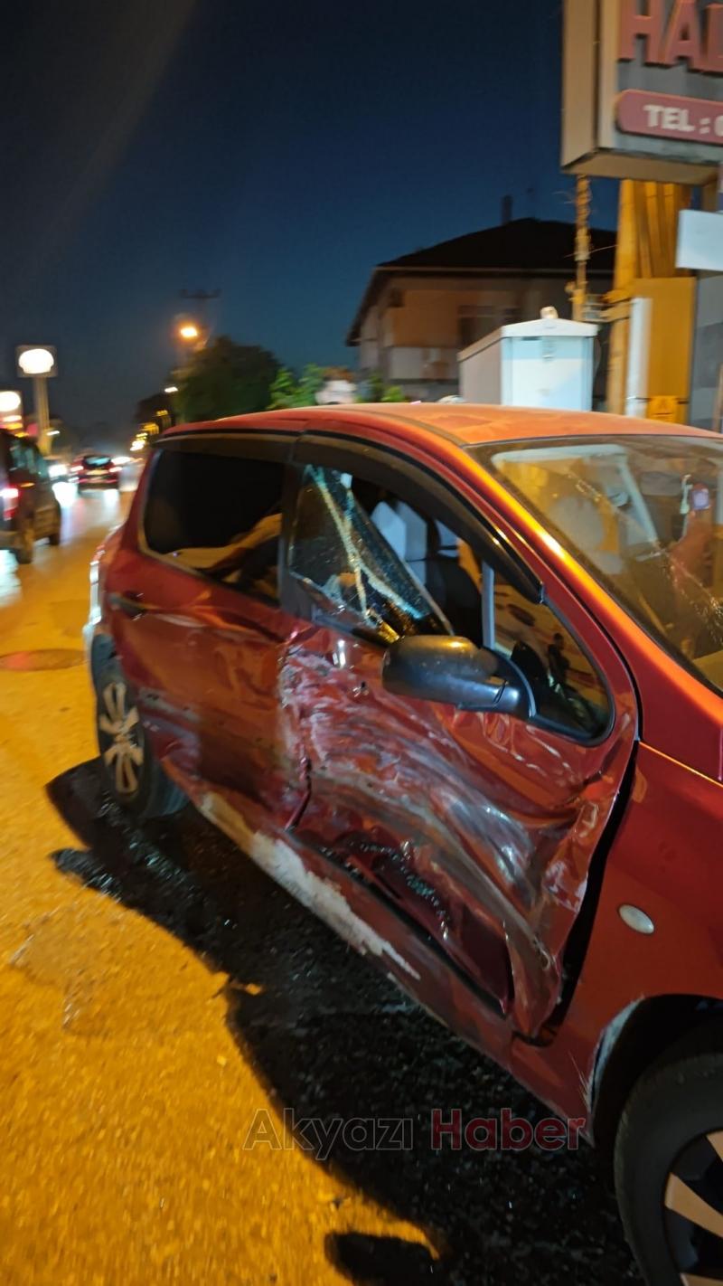 Caddede zincirleme kaza 5 yaralı