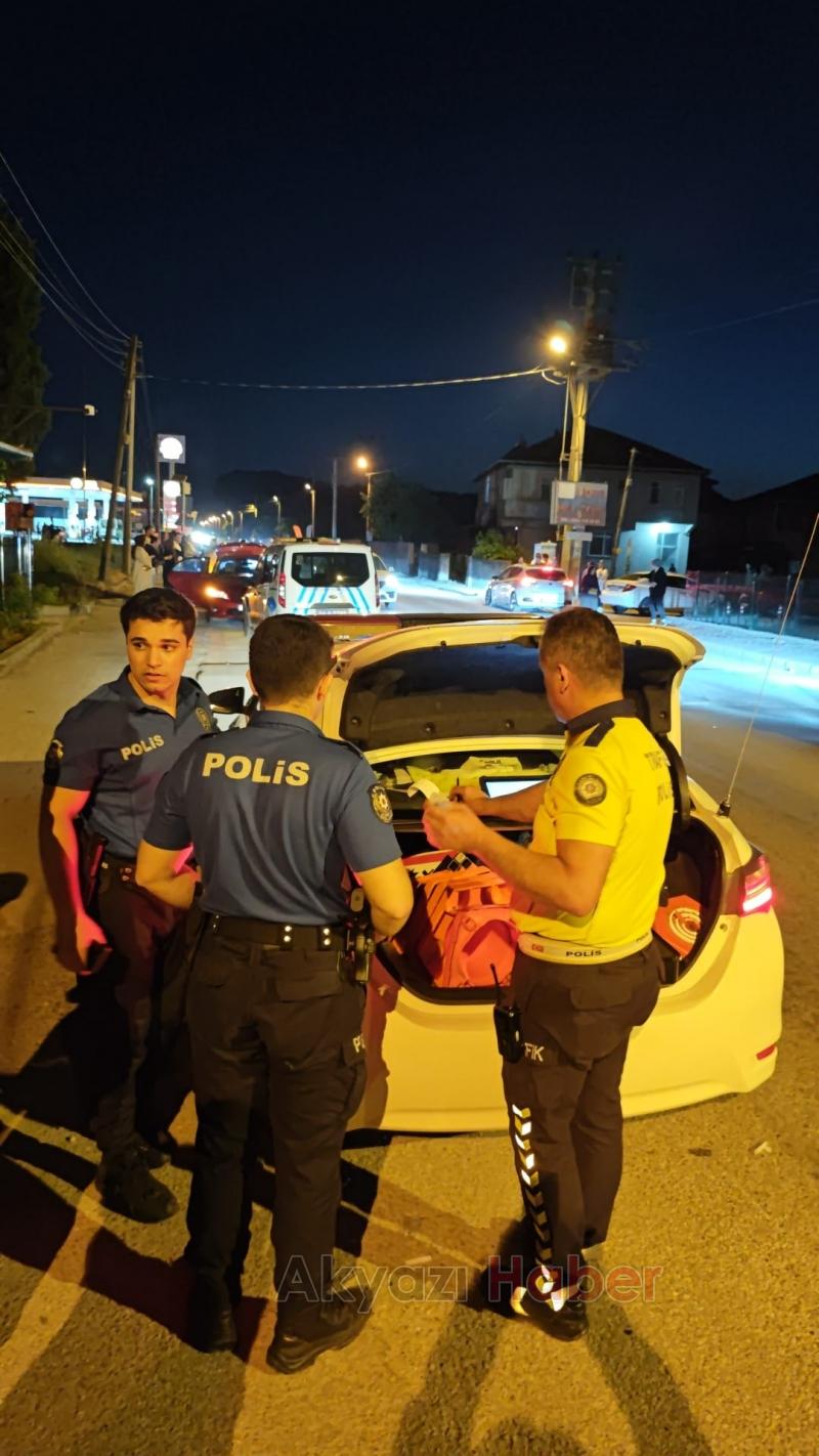 Caddede zincirleme kaza 5 yaralı