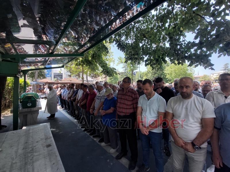 Zeki Özkat Defnedildi