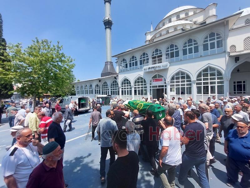 Zeki Özkat Defnedildi