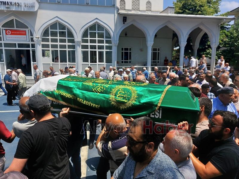 Zeki Özkat Defnedildi