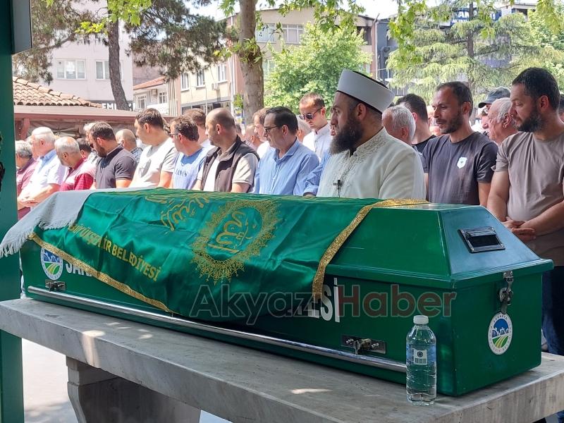 Zeki Özkat Defnedildi