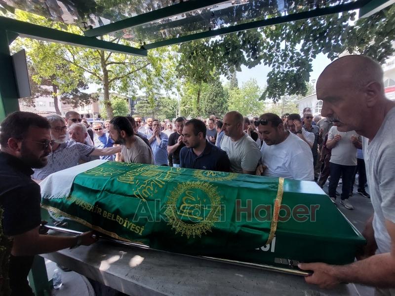 Zeki Özkat Defnedildi