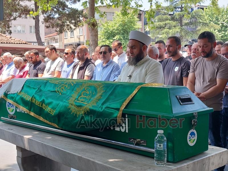 Zeki Özkat Defnedildi