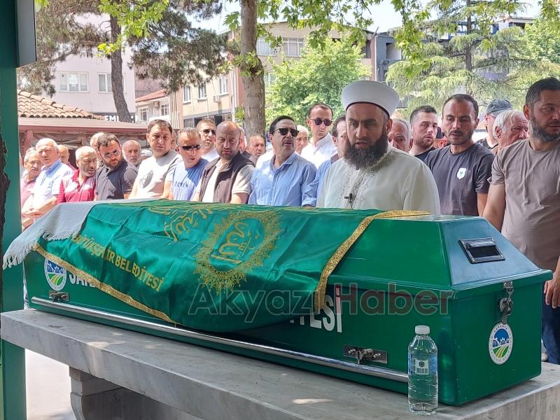 Zeki Özkat Defnedildi