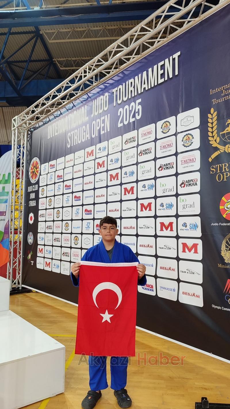 Sakaryalı Judocular Makedonya’da Madalyaları Topladı