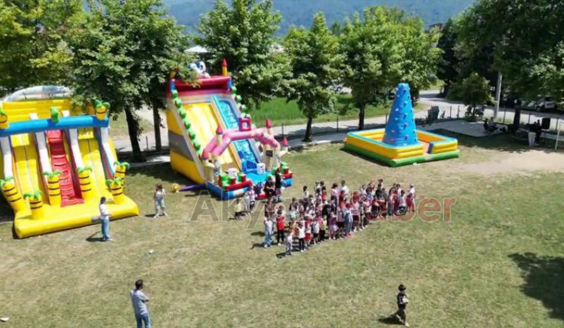 Yeni Mahalle Muhtarlığı'ndan çocuk şenliği