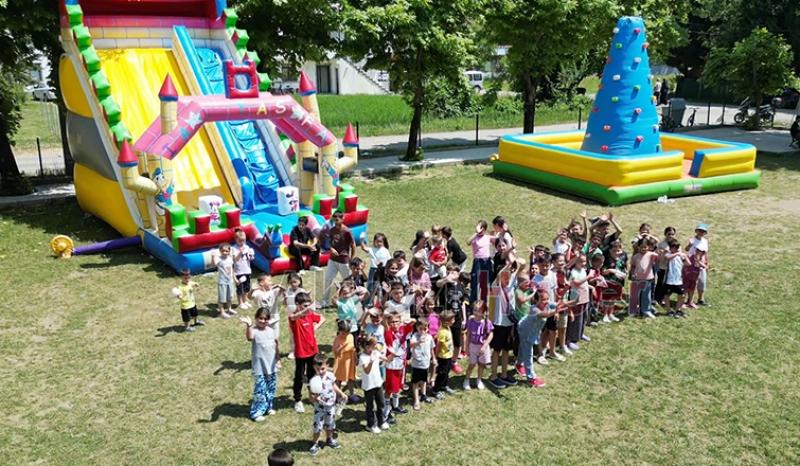 Yeni Mahalle Muhtarlığı'ndan çocuk şenliği