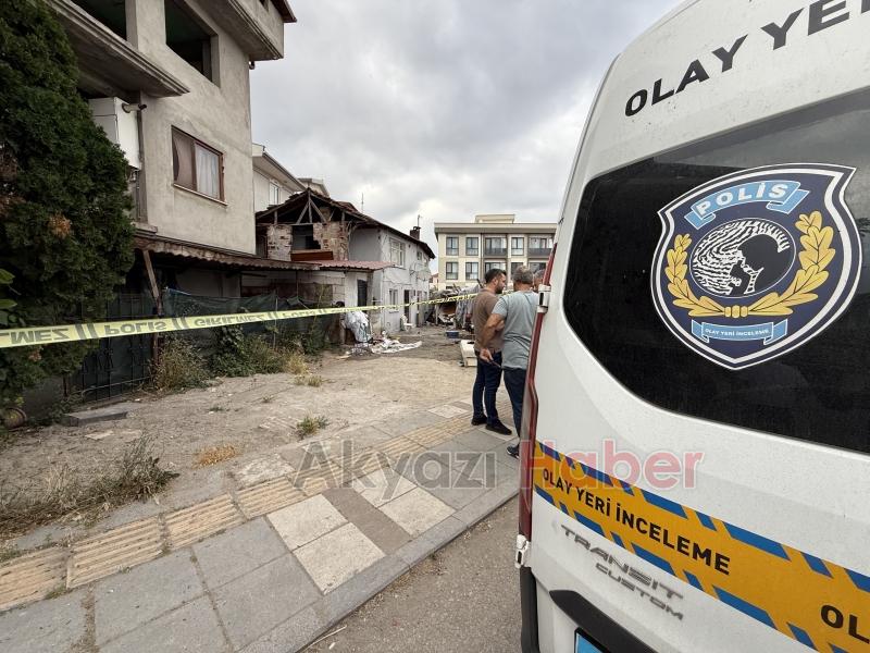Eski eşini çocuklarının evinde vurdu
