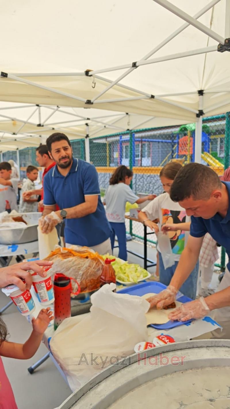 İnönü İlkokulu öğrencileri Filistin için kermes düzenledi
