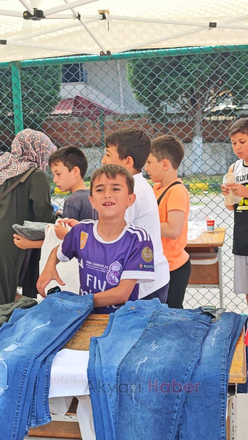 İnönü İlkokulu öğrencileri Filistin için kermes düzenledi
