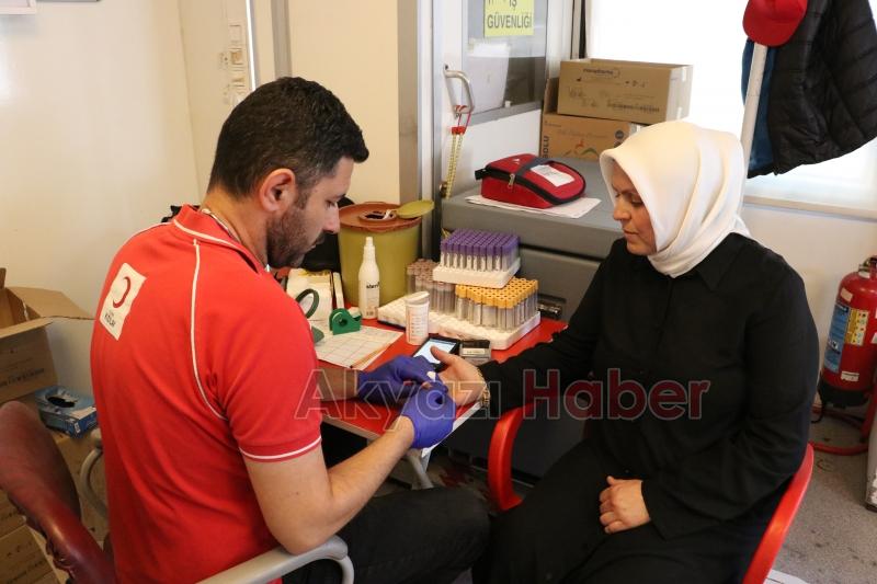 Akyazılı kardeşlerden örnek davranış