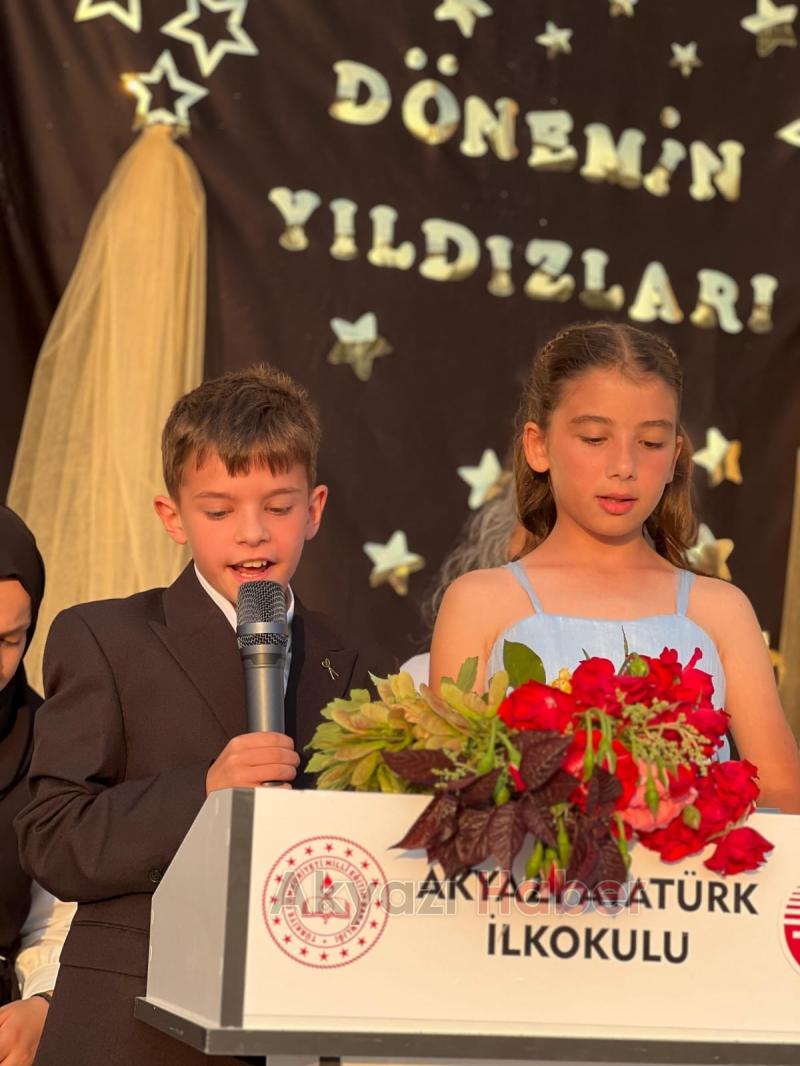 Akyazı Atatürk ilkokulu 4.sınıfta mezuniyet ve yıl sonu etkinliği 