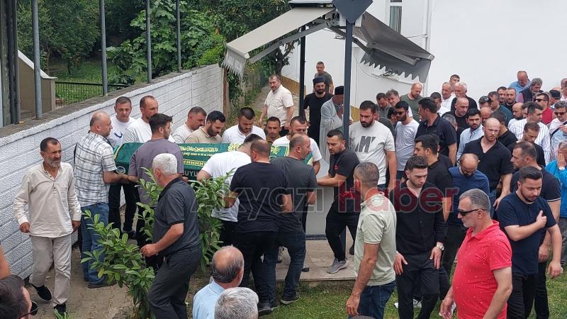 Genç yaşta kalp krizi geçiren genç toprağa verildi
