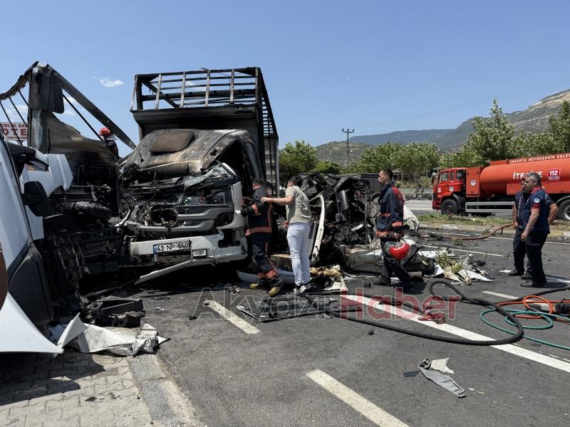 D-650'deki korkunç kazanın dehşeti fotoğraflara yansıdı