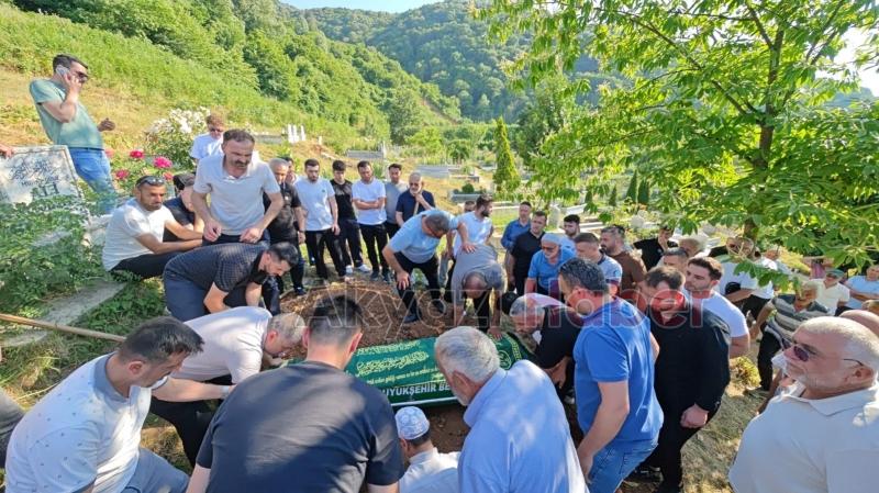 Otobüsçü Turgut Baştan a veda 