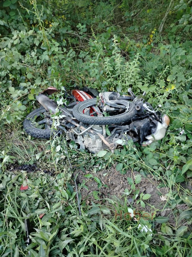 Otomobil ile çarpışan motosikletli öldü