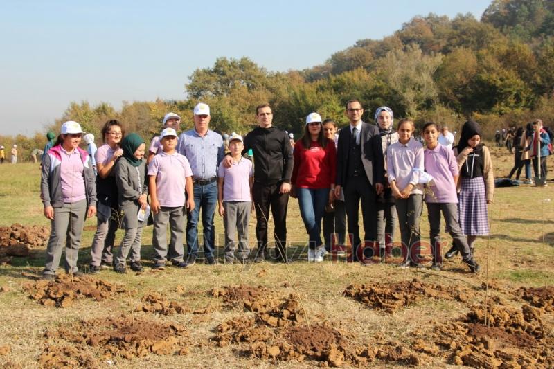 1001 Fidanla Akyazı KYK Öğrenci Hatıra Ormanı Oluşturuldu