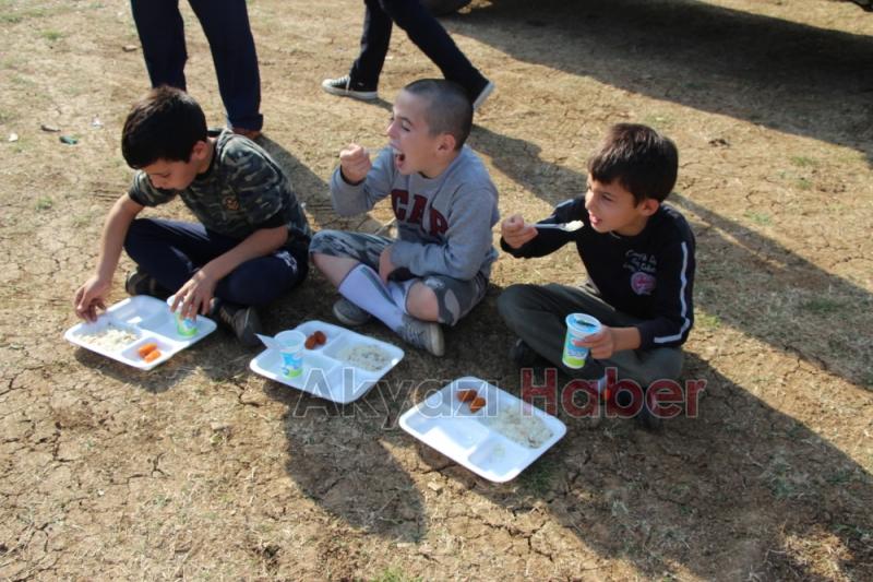 1001 Fidanla Akyazı KYK Öğrenci Hatıra Ormanı Oluşturuldu