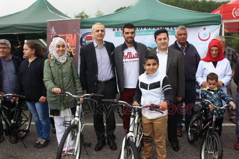 105 Yetim Çocuğa 105 Bisiklet Dağıtımı Gerçekleşti