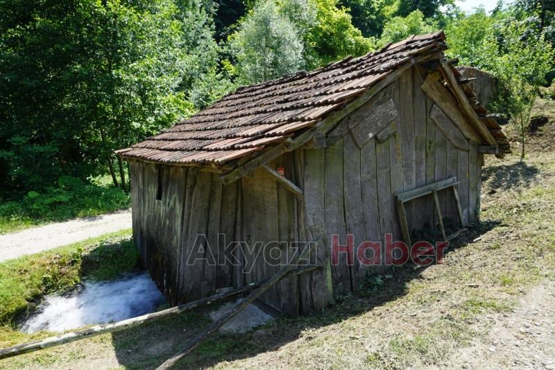 120 Yıllık Tarihi Değirmen Halen Çalışıyor