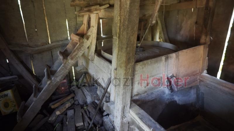 120 Yıllık Tarihi Değirmen Halen Çalışıyor