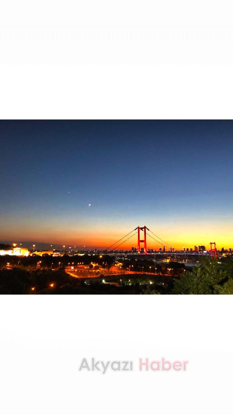 15 Temmuz yıl dönümünde Ay Yıldız yan yana