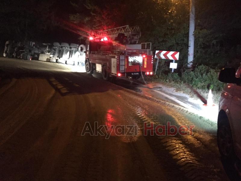15 ton LPG yüklü tanker devrildi