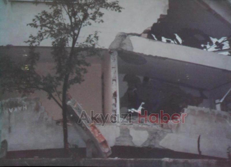 17 Ağustos 1999 Depremi Akyazı Fotoğrafları 